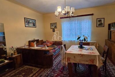 Casă cu 4 camere cu Canalizare în Central - 3