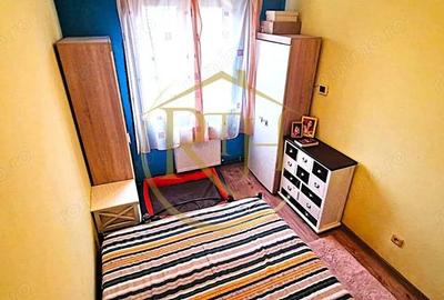 Vand apartament cu 4 camere in zona spitalul judetean,comision ,,0'' - 5