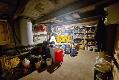 Casa cu doua corpuri, 5 camere, 1580 mp teren, Dealul Furcilor - 24