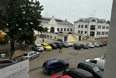 Spatiu comercial de inchiriat Str. Cuza Voda vis a vis de Primaria Buzau COMISION 0 - 10