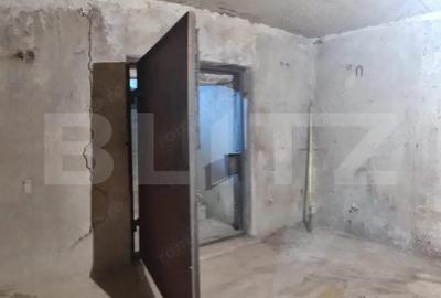 Domeniu privat, 12.500 mp teren, satul Vii?oara - Targovi?te - 3