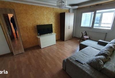 Apartament cu 2 camere decomandat în Șerbănești - 2