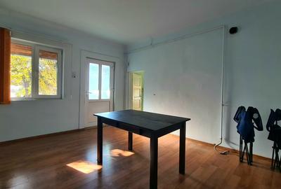 Descoperă  Brasovului Vechi: Casă  singur in curte - 14