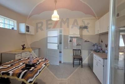 Casa / Vila de vanzare in Medias, str. Ghioceilor - 13