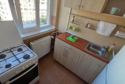 Garsonieră decomandată, mobilată în Dristor - 3