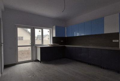 Casă cu 4 camere cu Teren 417 Mp în Domnești - 6