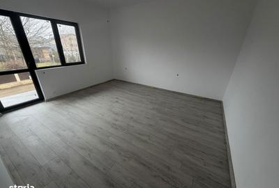 Casă cu 3 camere în Central - 13