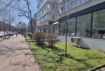 Spațiu comercial, de 42 mp, în Exterior Vest - 1