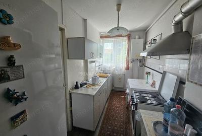 Apartament cu 2 camere decomandat în Aleea Carpați - 2