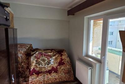 Apartament cu 4 camere în Micro 16 - 10