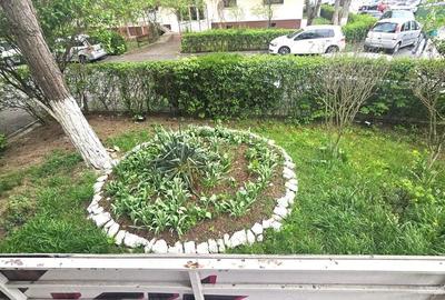 Spațiu comercial, de 62 mp, în Plopilor - 5