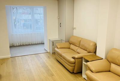 Apartament cu 3 camere decomandat în Central - 5