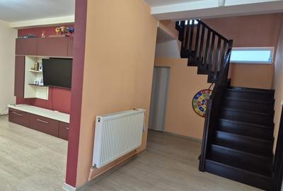 Casă individuală cu 5 camere cu Canalizare în Cumpăna - 10