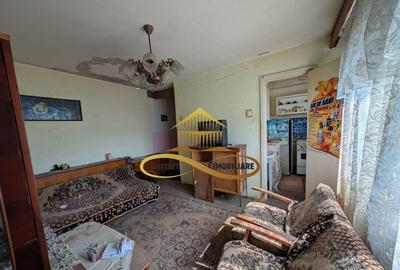 Apartament 2 camere, Tic Tac
