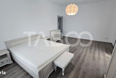 Apartament cu 4 camere semidecomandat, mobilat în Central - 4