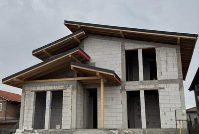 Casă cu 4 camere în Central - 5
