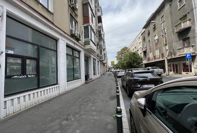 Spatiu comercial situat central, cu vitrina & vizibilitate. Ideal Investitie - 15