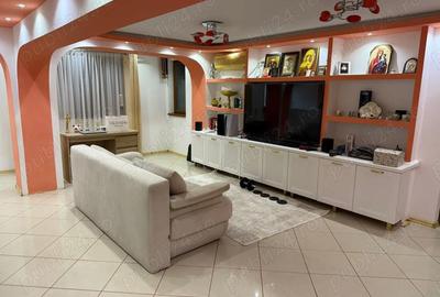 Apartament cu 3 camere decomandat în E3 - 6