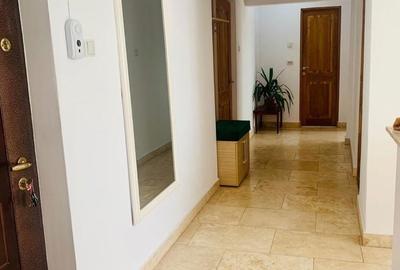 Apartament cu 3 camere decomandat în Între Lacuri - 4