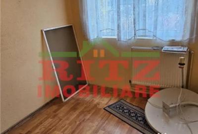 Apartament cu 3 camere decomandat în Central - 2