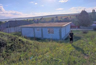 Casă cu 4 camere cu Teren 1218 Mp în Tomești - 5