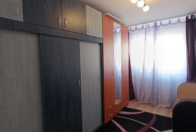Apartament cu 3 camere semidecomandat, mobilat în Ozana - 4