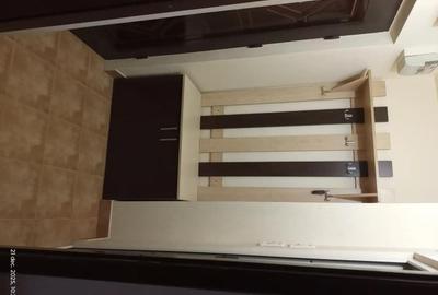 Garsonieră semidecomandată în Confecții - 2