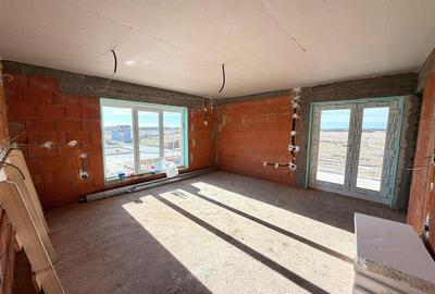 Casă cu 3 camere cu Teren 300 Mp în Sânmartin - 5