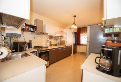 Casă cu 3 camere cu Teren 280 Mp în Clinceni - 9