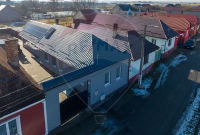 Casă cu 4 camere cu Teren 390 Mp în Satu Nou - 19