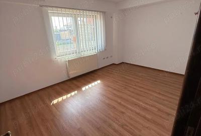 Spațiu comercial, de 58 mp, în Central - 5