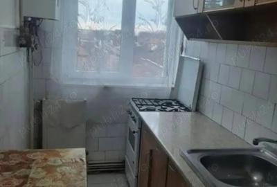 De vanzare apartament 2 camere Cartier 14 Mai - 1