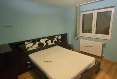 Apartament cu 3 camere decomandat în Gorjului