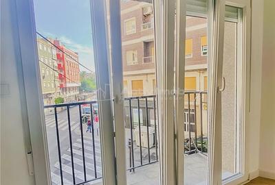 Apartament cu 4 camere decomandat în Central - 17