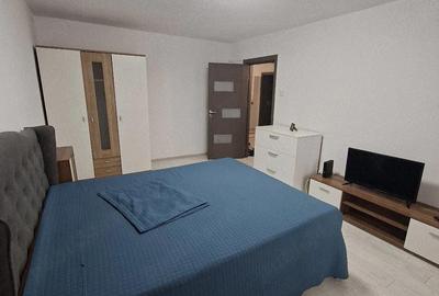 Apartament cu 3 camere decomandat în Brăilei - 6