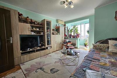 Renovat! Mobilat!. Zona semicentrala! - 2