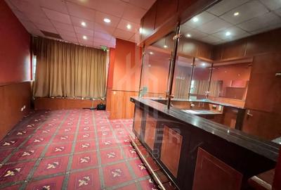 Spatiu comercial zona ultracentrala, Piata Mare Spatiu comercial zona ultracentrala, Piata Mare - 1