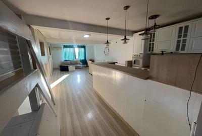 Spațiu comercial, de 3,000 mp, în Central - 5