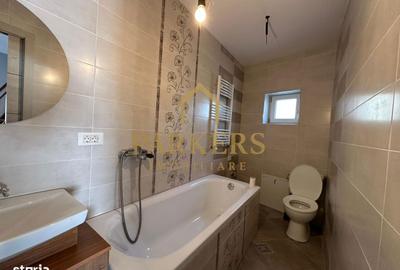 Casă cu 3 camere cu Teren 476 Mp în Central - 3