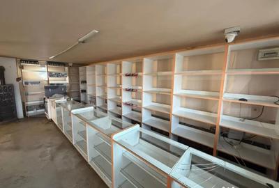 Spațiu comercial, de 98 mp, în Central - 1