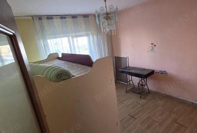 Apartament cu 3 camere decomandat în Dacia - 4