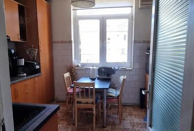 Apartament BOMBA - pentru ca are adapost antiatomic - 3