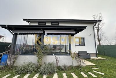 Casă cu 4 camere în Găneasa - 18