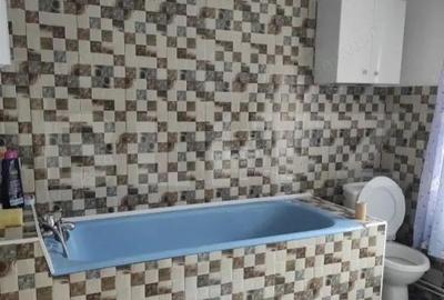 Casă cu Teren 609 Mp în Central