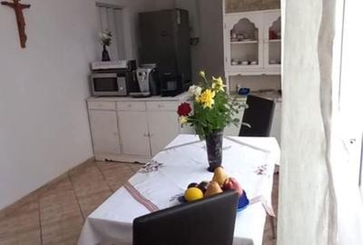 Casă cu 2 camere în Central - 2