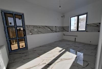 Pantelimon ilfov,p+m,casa 4 cam,2 bai,350mp,proprietate,comision 0% - 8