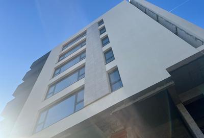 Apartament cu 3 camere decomandat în Dacia