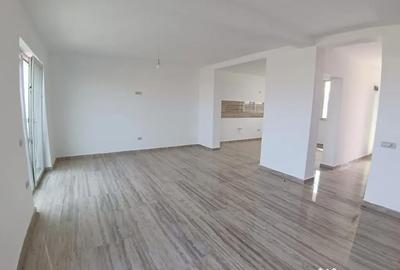 Casă cu 4 camere cu Teren 350 Mp în Șcheia - 3