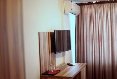 Vila de inchiriat in Mamaia 16 Camere - 12