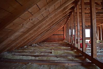 Casă cu 4 camere cu Canalizare în Vădeni - 16